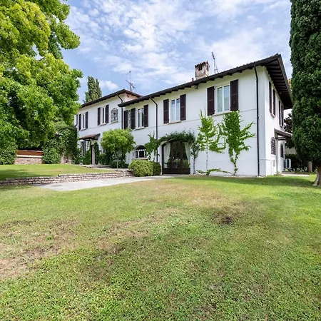 Spectacular In Salo Villa *